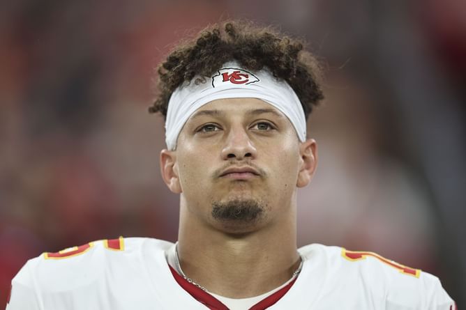 NFL analyst comes up with solution to create $70,000,000 in cap space for Chiefs after Super Bowl loss