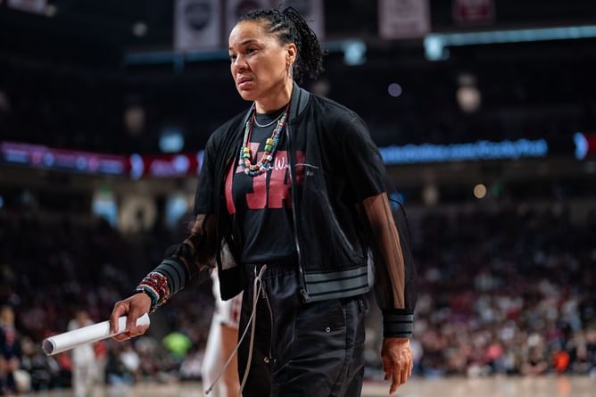 “My integrity was stabbed”: When $12 million worth Dawn Staley revealed how she met the man behind her historic South Carolina contract