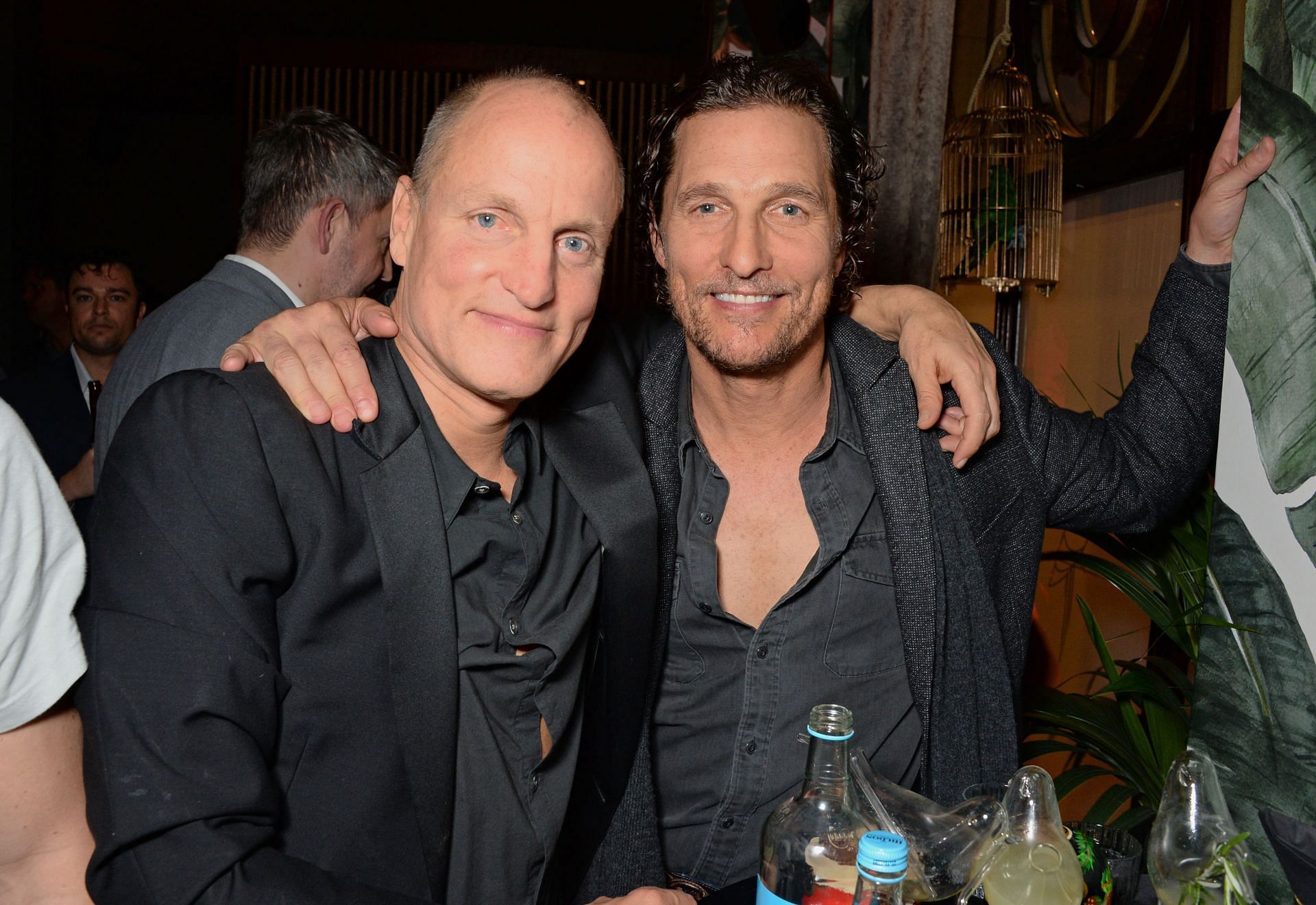 Woody Harrelson and Matthew McConaughey (Image via Getty)