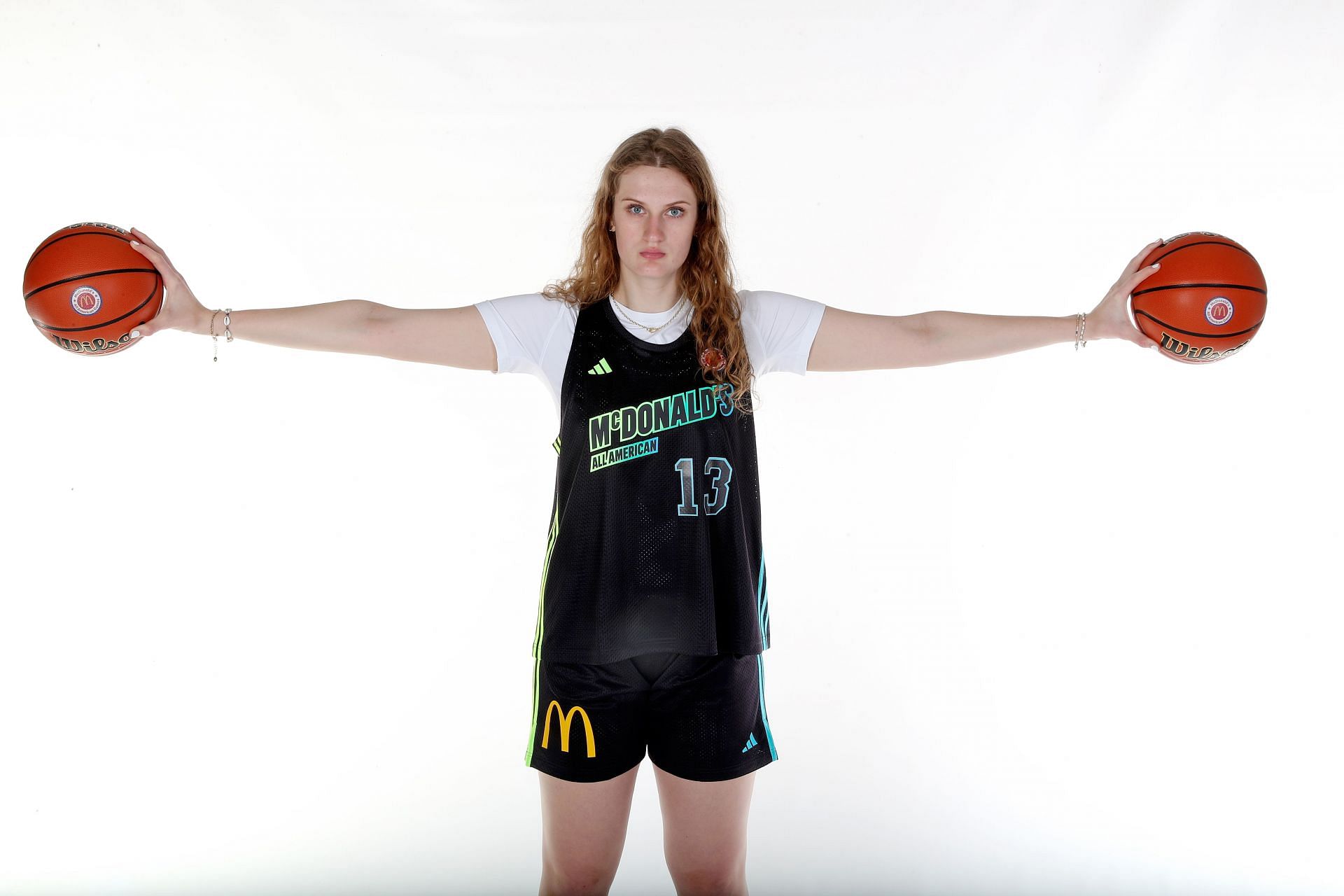 HIGH SCHOOL BASKETBALL: MAR 29 McDonald&#039;s All American Games Girls Portrait Day