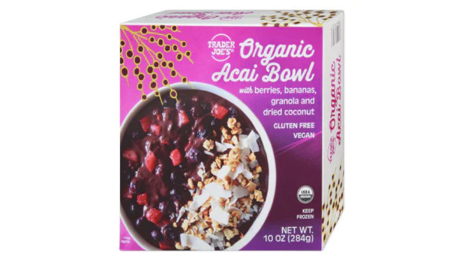 The Organic Acai Bowls contain berries, granola, banana &amp; dried coconut (Image via Trader Joe&#039;s)