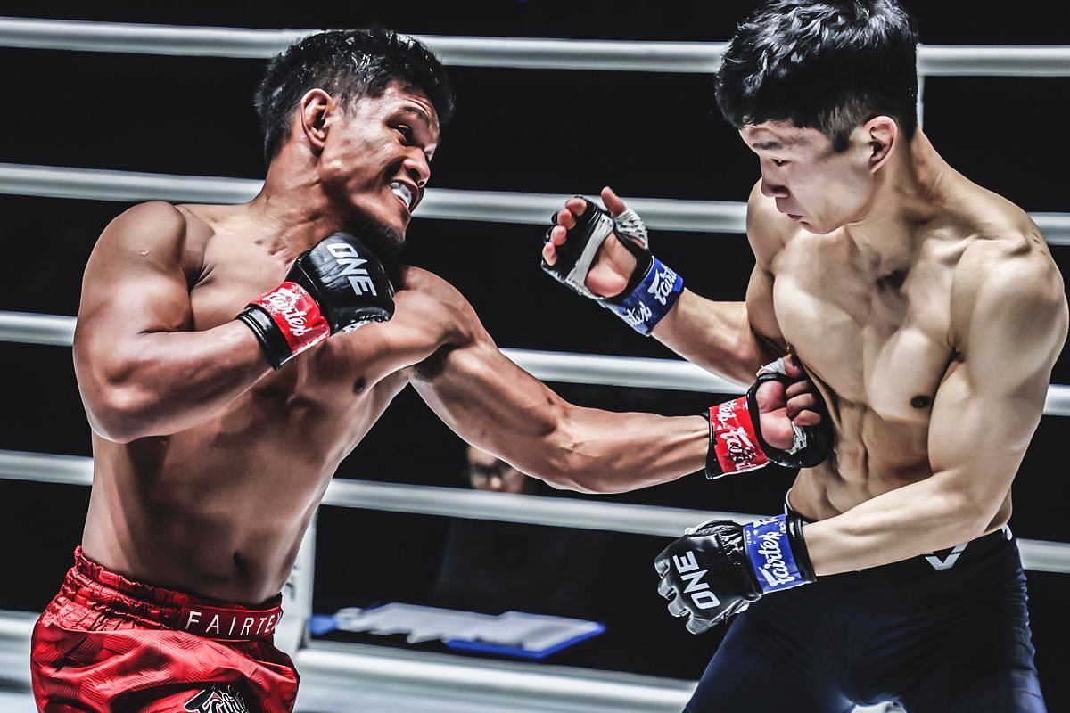 Carlo Bumina-ang earned his fifth win by a finish at ONE Fight Night 28. [Photo via: ONE Championship]