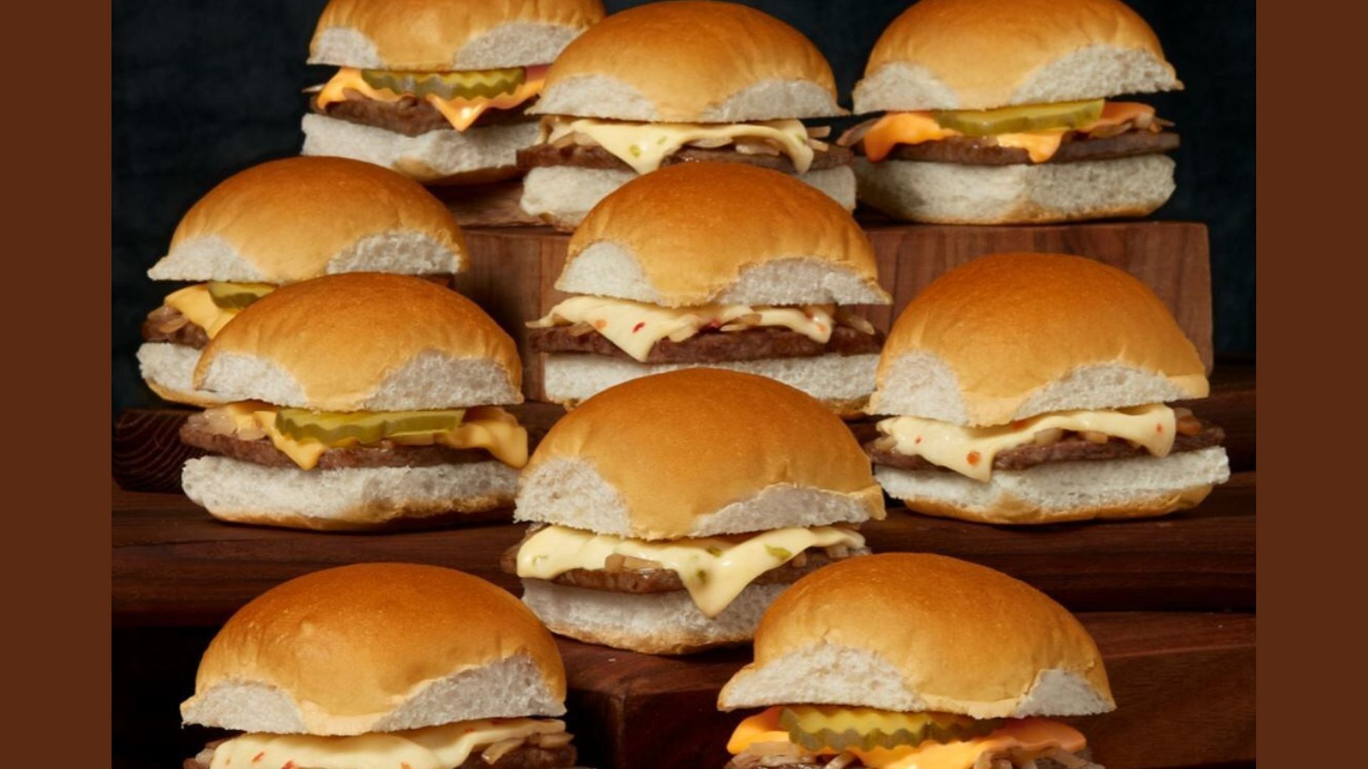 Cheesy 10 Sack (Image via White Castle)