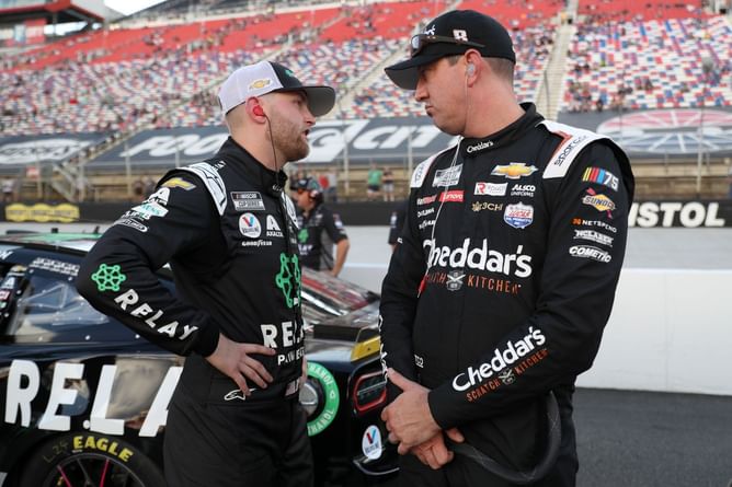 HMS star William Byron drops 2-word verdict on ex-boss Kyle Busch’s back-to-back Atlanta Truck race dominance