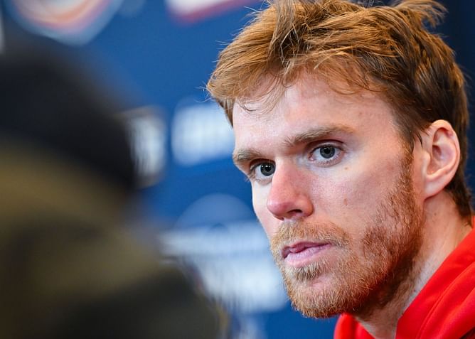 Connor McDavid brushes off question of repping Canada amid geopolitical turmoil against USA over Donald Trump's tariff threats