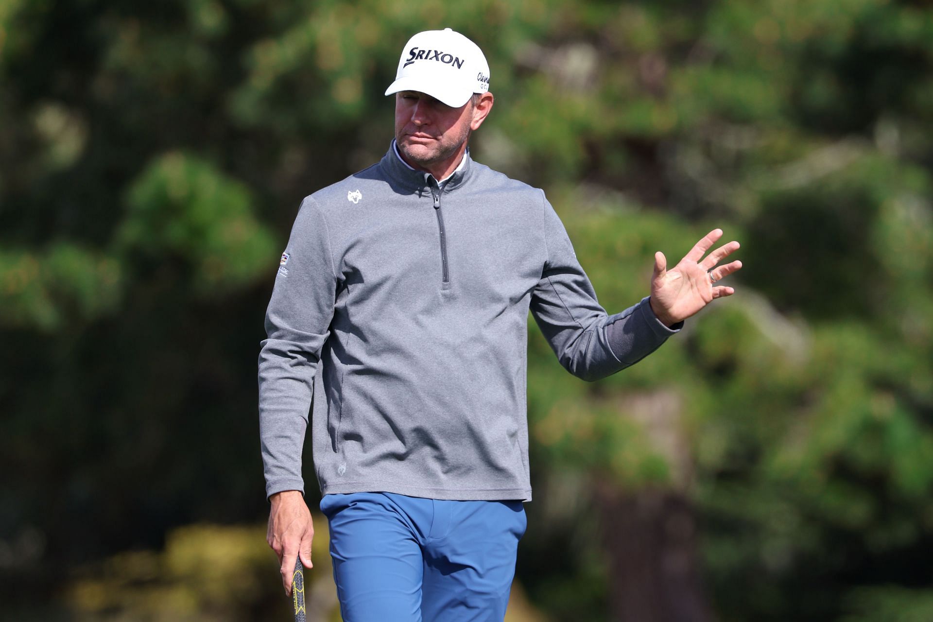 Lucas Glover acknowledges the crowd during the final round of the AT&amp;T Pebble Beach Pro-Am (Image Source: Getty)