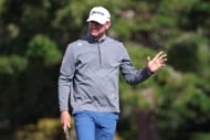 Lucas Glover acknowledges the crowd during the final round of the AT&T Pebble Beach Pro-Am (Image Source: Getty)