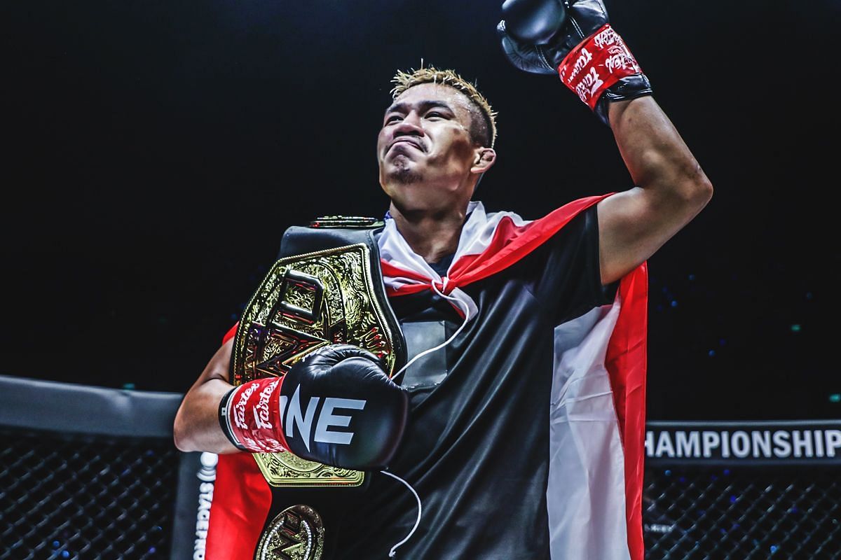 (Pictured) ONE Championship flyweight kickboxing and bantamweight Muay Thai kingpin Superlek Kiatmoo9.