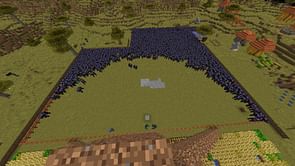 Player shares weird Minecraft mob behavior causing cows to group near fences