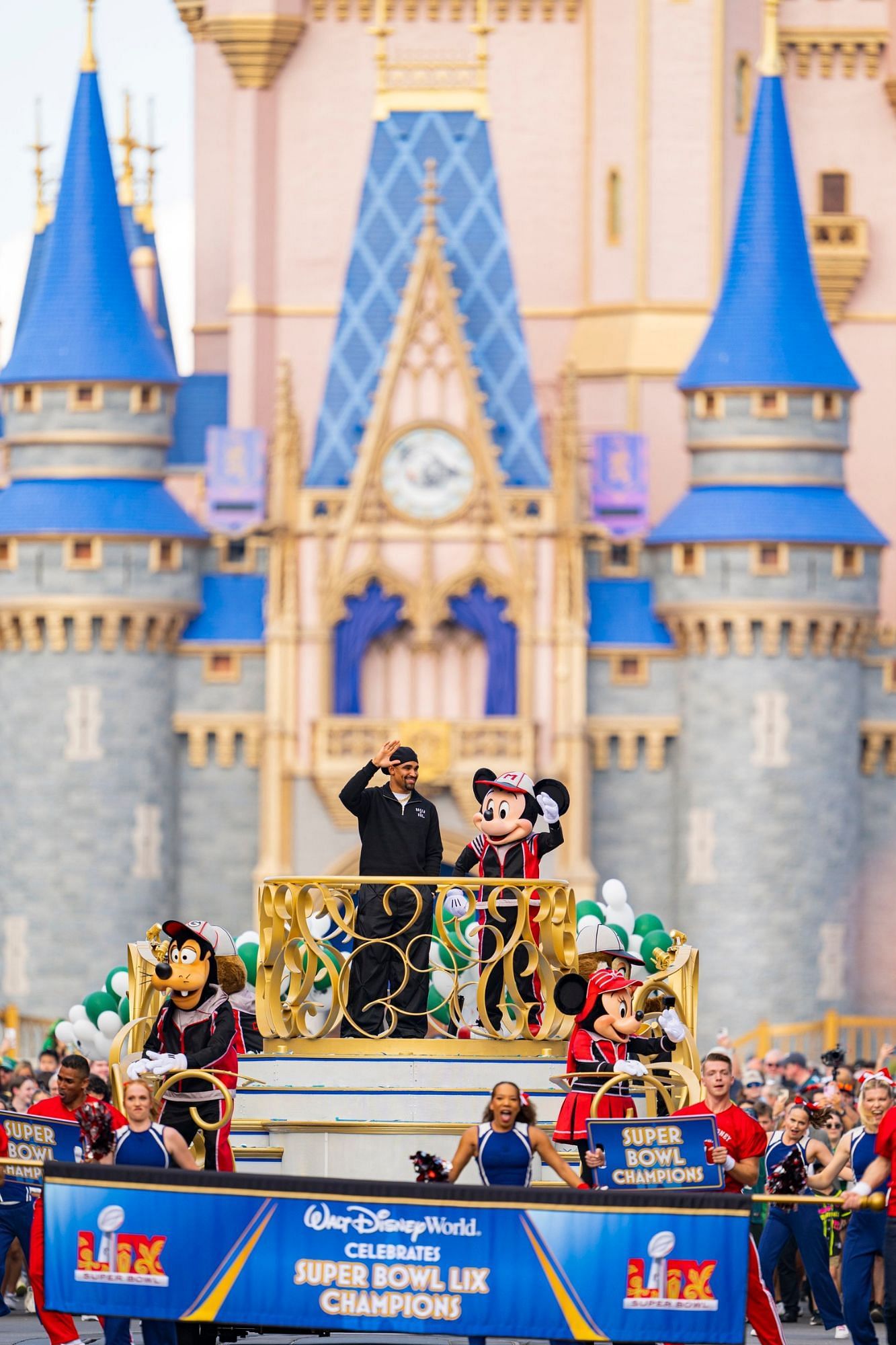 Hurts on a parade with Mickey 