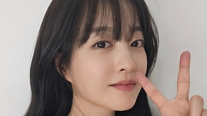 “He didn’t contact me for a year”— Actress Park Bo-young sheds light on impact of dating rumors with actor Kim Hee-won