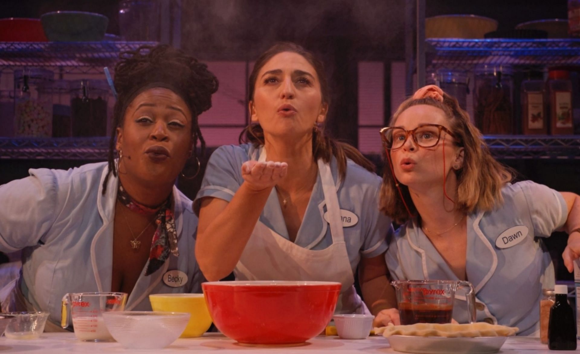 A still from Waitress: The Musical (Image via X/WaitressUK)