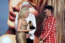"BIRDS OF A FEATHER ROBBED"— Internet reacts to Sabrina Carpenter's Espresso winning at Grammys 2025 for Best Pop Solo Performance