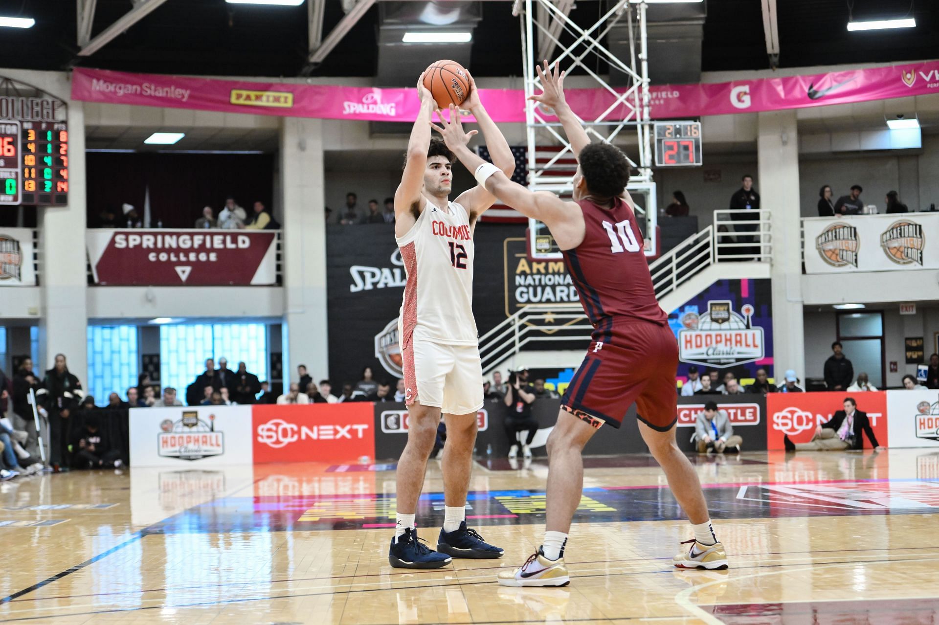 HIGH SCHOOL BASKETBALL: JAN 20 Spalding Hoophall Classic - Columbus vs Perry - Source: Getty