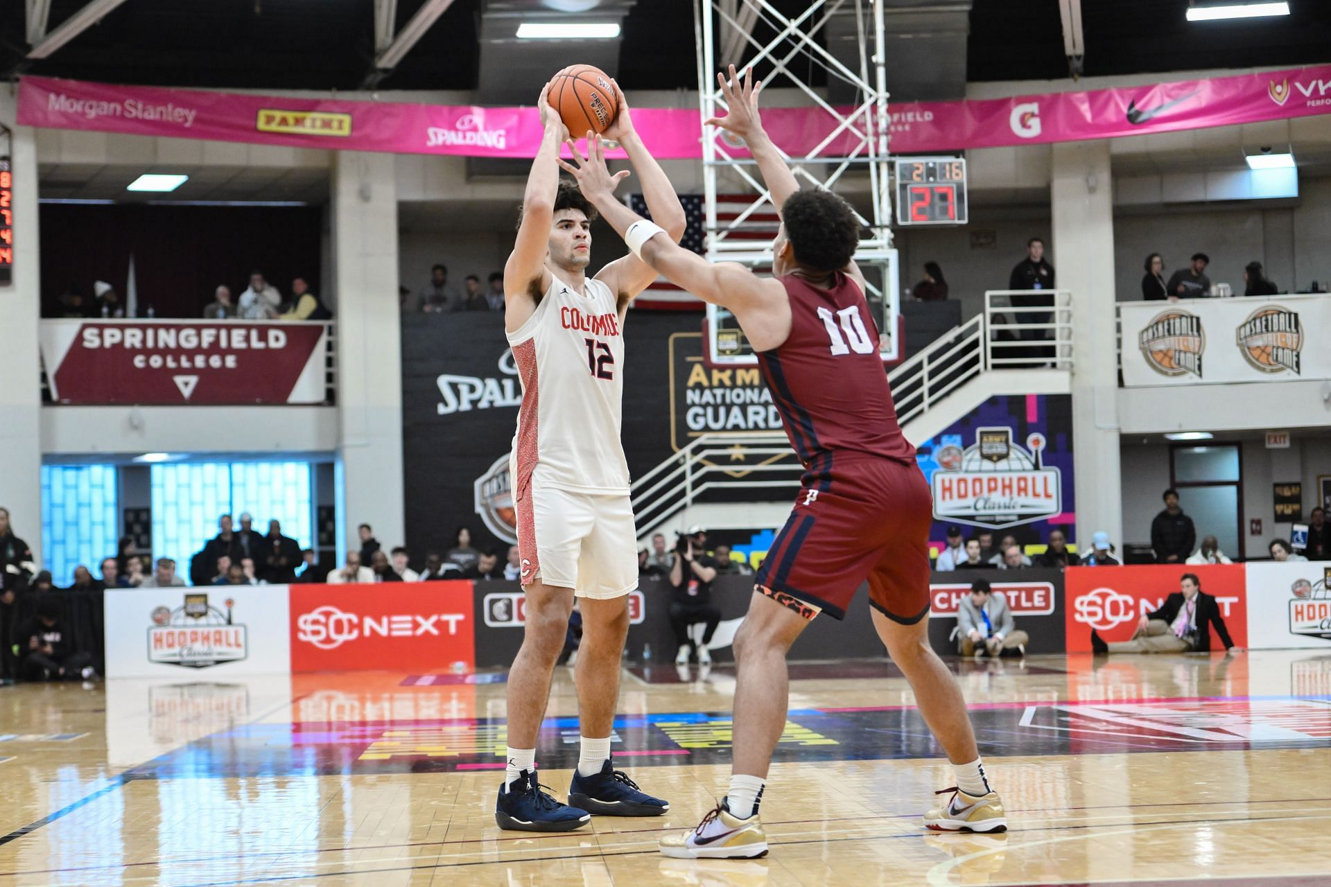 HIGH SCHOOL BASKETBALL: JAN 20 Spalding Hoophall Classic - Columbus vs Perry - Source: Getty