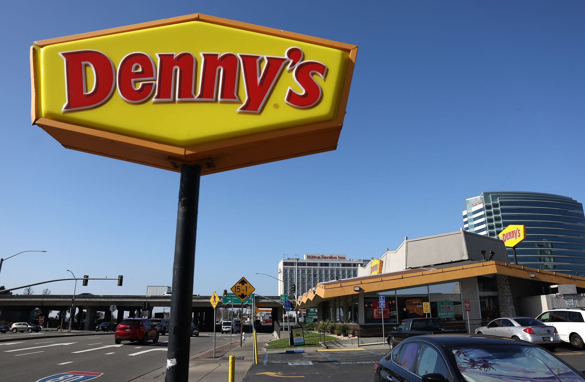 Exploring Denny&rsquo;s egg price hike (Image via Getty)