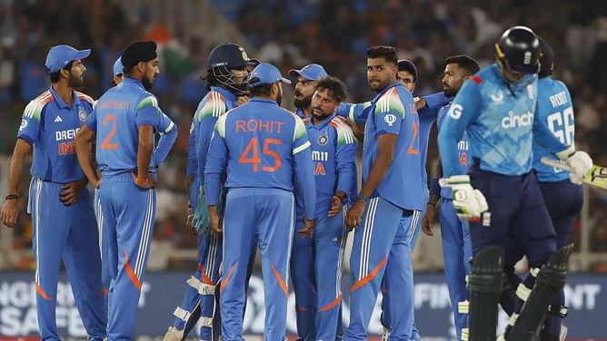 'Champions Trophy में टीम इंडिया रचेगी इतिहास',इंग्लैंड के खिलाफ मिली जीत से फैंस हुए खुश, दिग्गज खिलाड़ी को भी किया याद