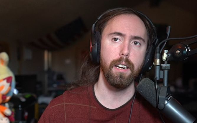 Asmongold comments on illegal immigrants coming from "s**t hole countries" to the US while reacting to White House's viral ASMR video