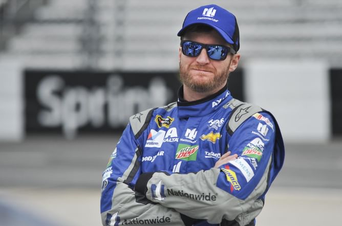 “Everybody would be a little more aggressive”: $300M NASCAR legend Dale Earnhardt Jr. shares his ‘idea’ to keep Bowman Gray on schedule