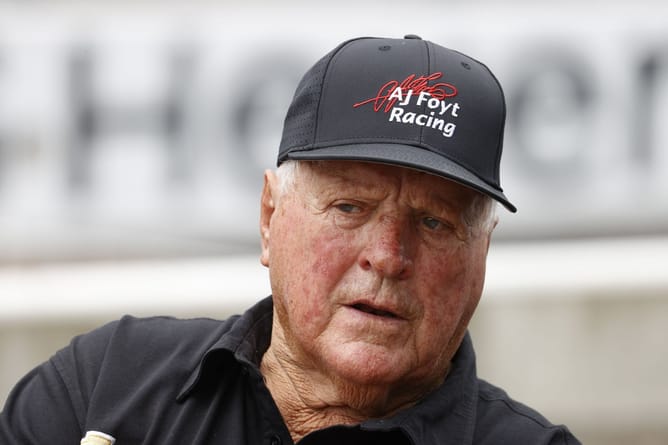 Which driver has the most IndyCar championship wins? All you need to know