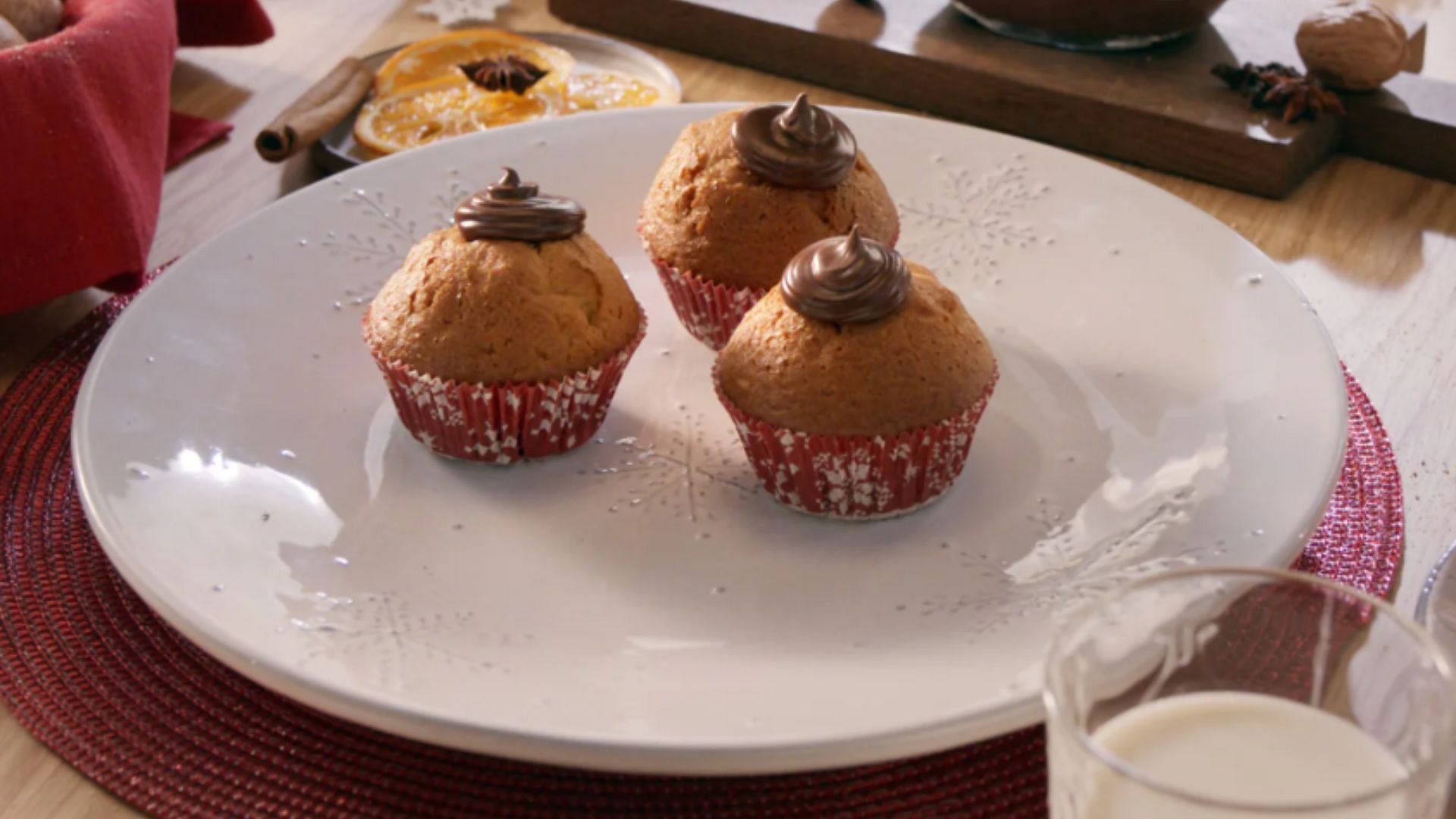 Muffins with chocolate-hazelnut spread (Image via nutella.com)