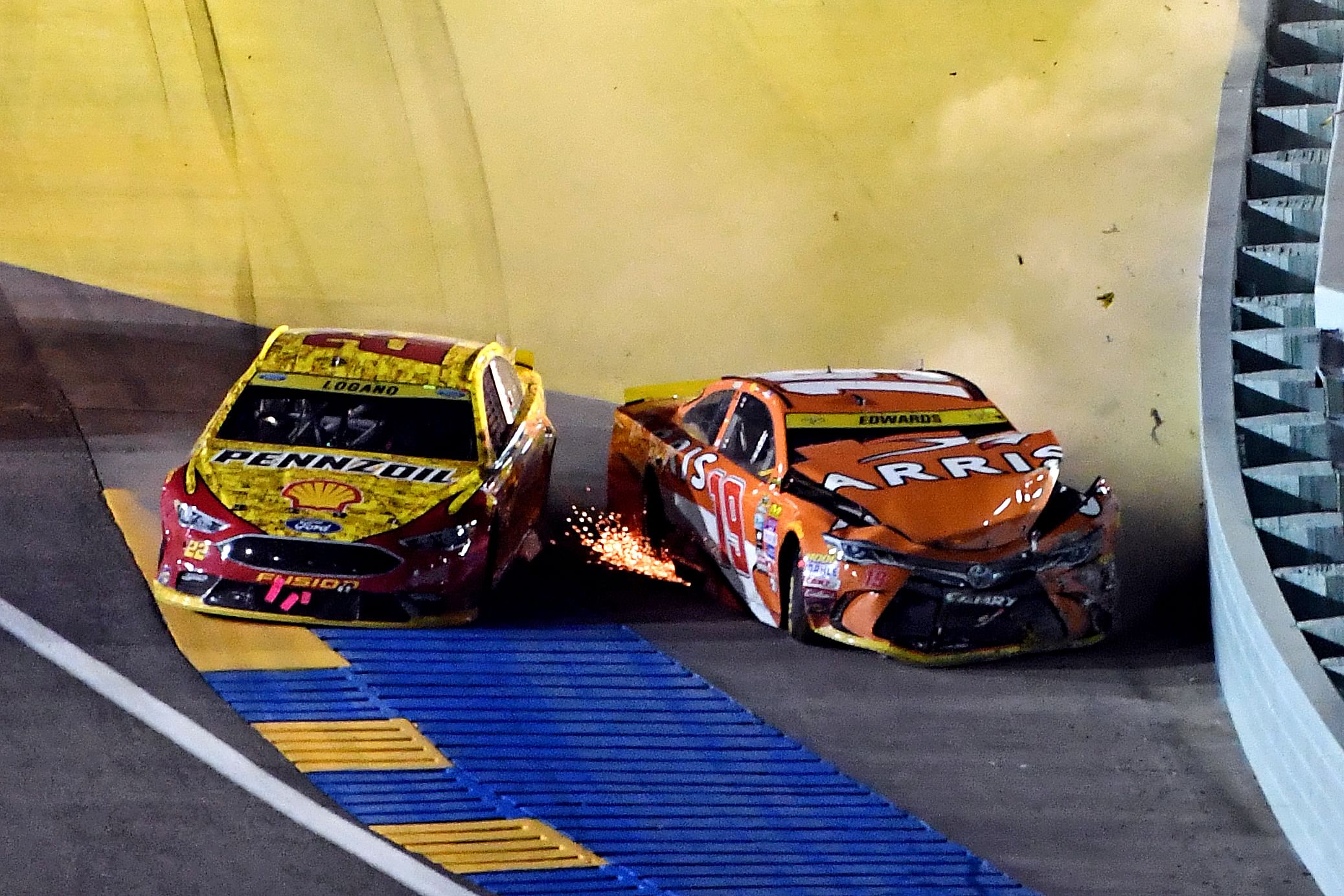 Carl Edwards ended the 2016 season finale with a crash with Joey Logano - Source: Imagn