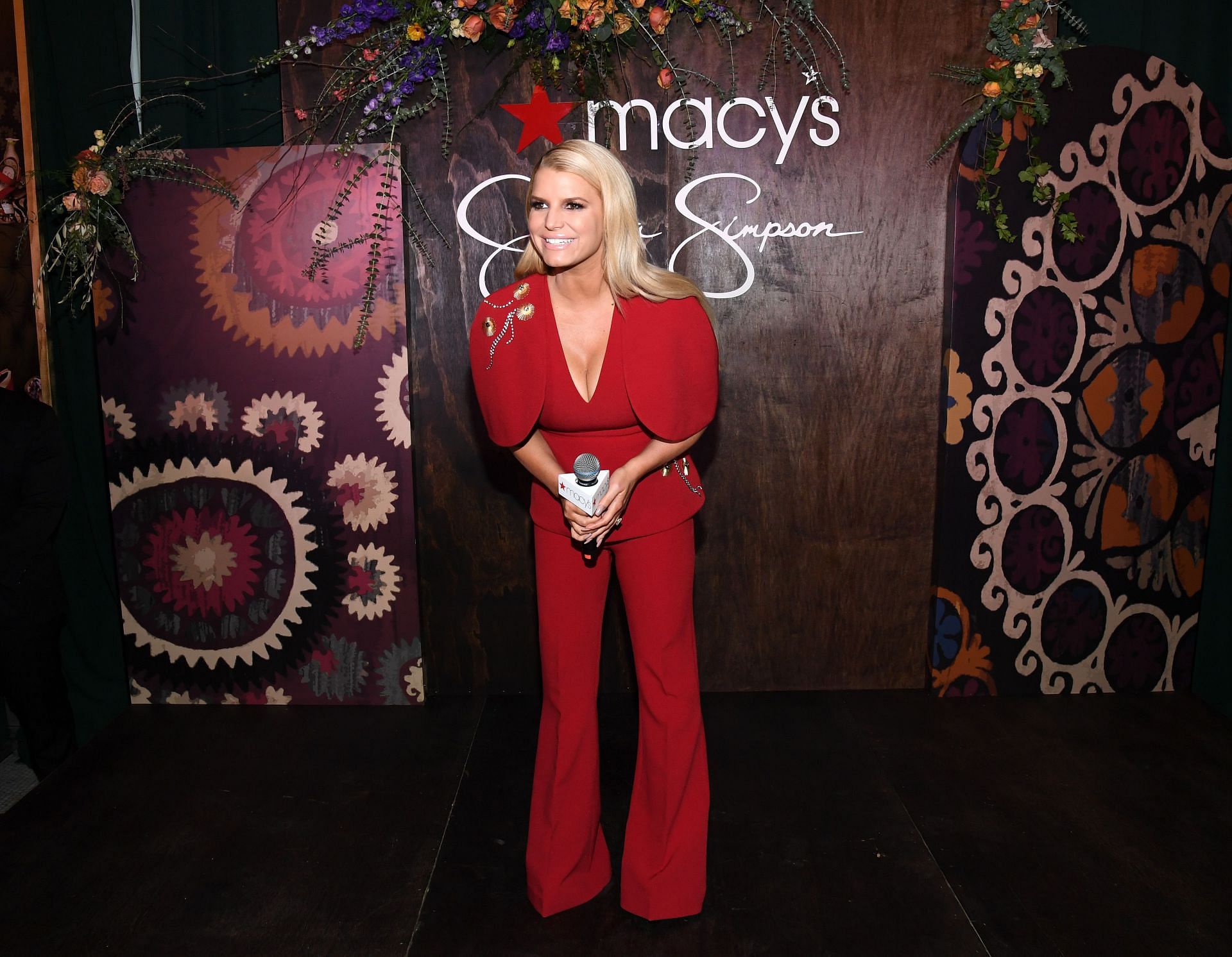 Jessica Celebrates Her Memoir &quot;Open Book&quot; At Macy&#039;s Herald Square - Source: Getty