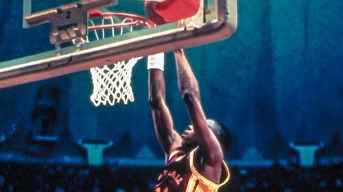 A still from Hoop Dreams (Image via Amazon)