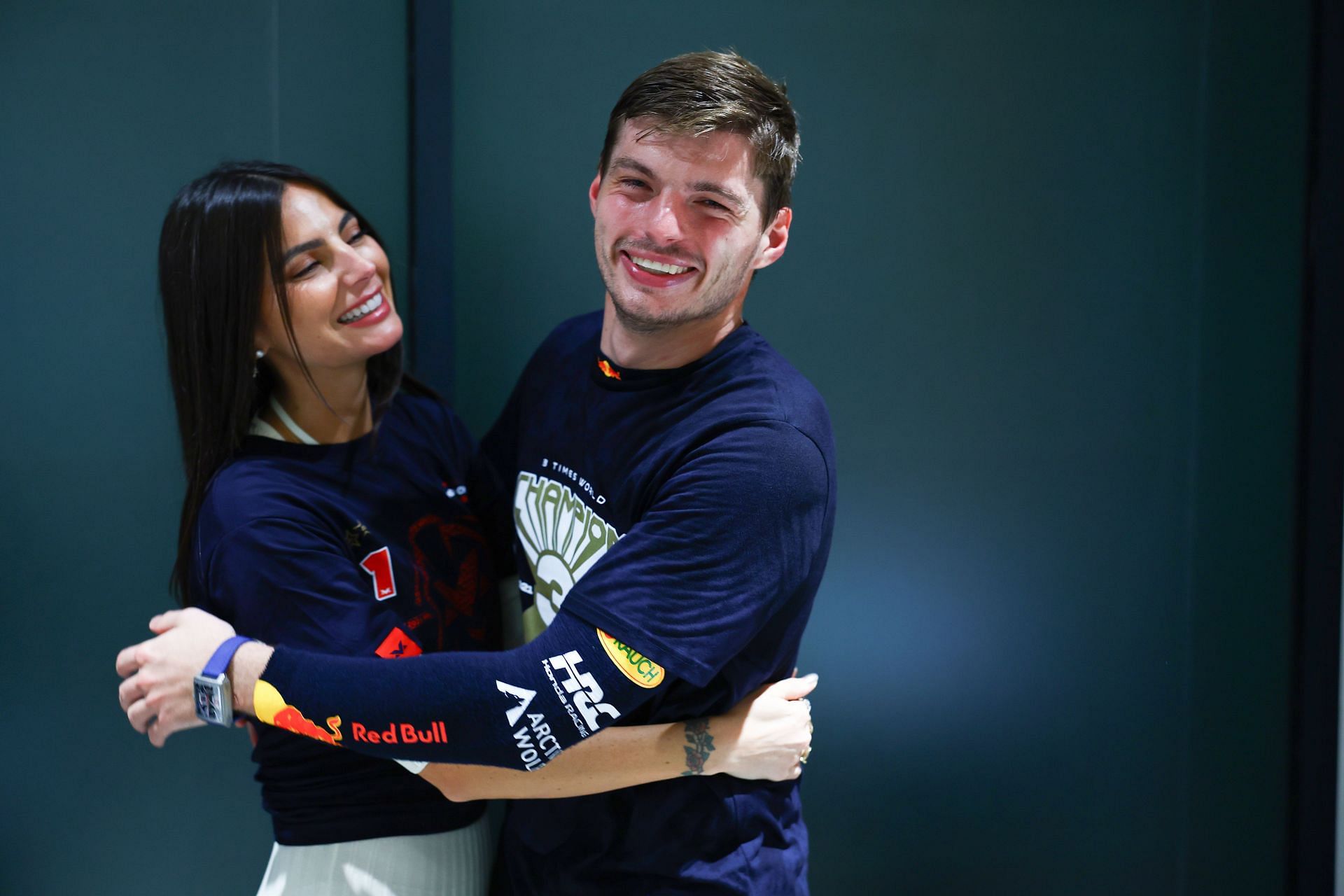 Max Verstappen with girlfriend (Image Source: Getty)