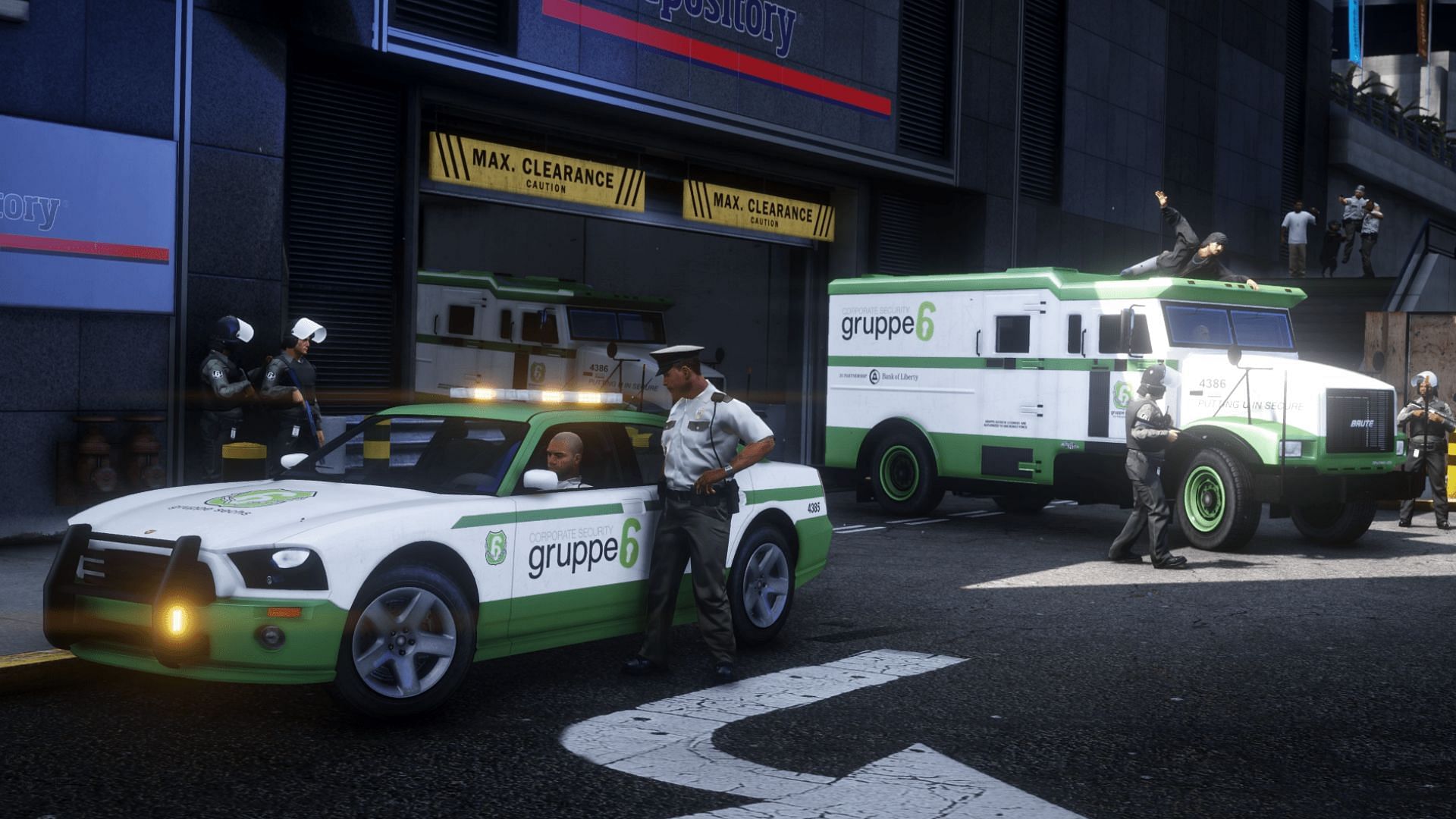 Increase the number of security NPCs with this mod (Image via GTA5-Mods)