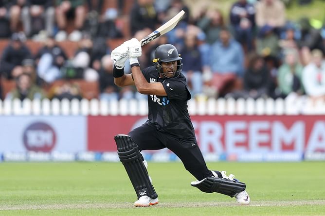 "When NZ players hit sixes off deliveries close to 150 kph, were the lights not working then?" - Former cricketer defends PCB during 2025 tri-series