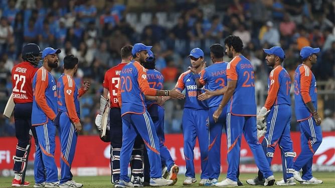 3 खिलाड़ी जिन्हें इंग्लैंड T20I सीरीज के बाद टीम इंडिया से कोई नहीं कर सकता है बाहर