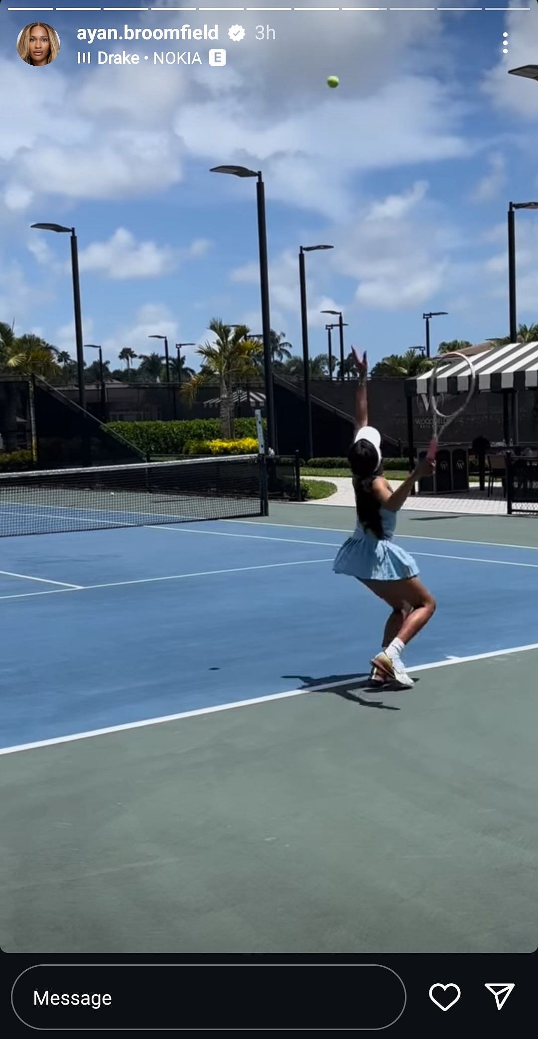 A still from Broomfield&#039;s video featuring the Canadian hitting a serve (Source: Instagram/Ayan Broomfield)