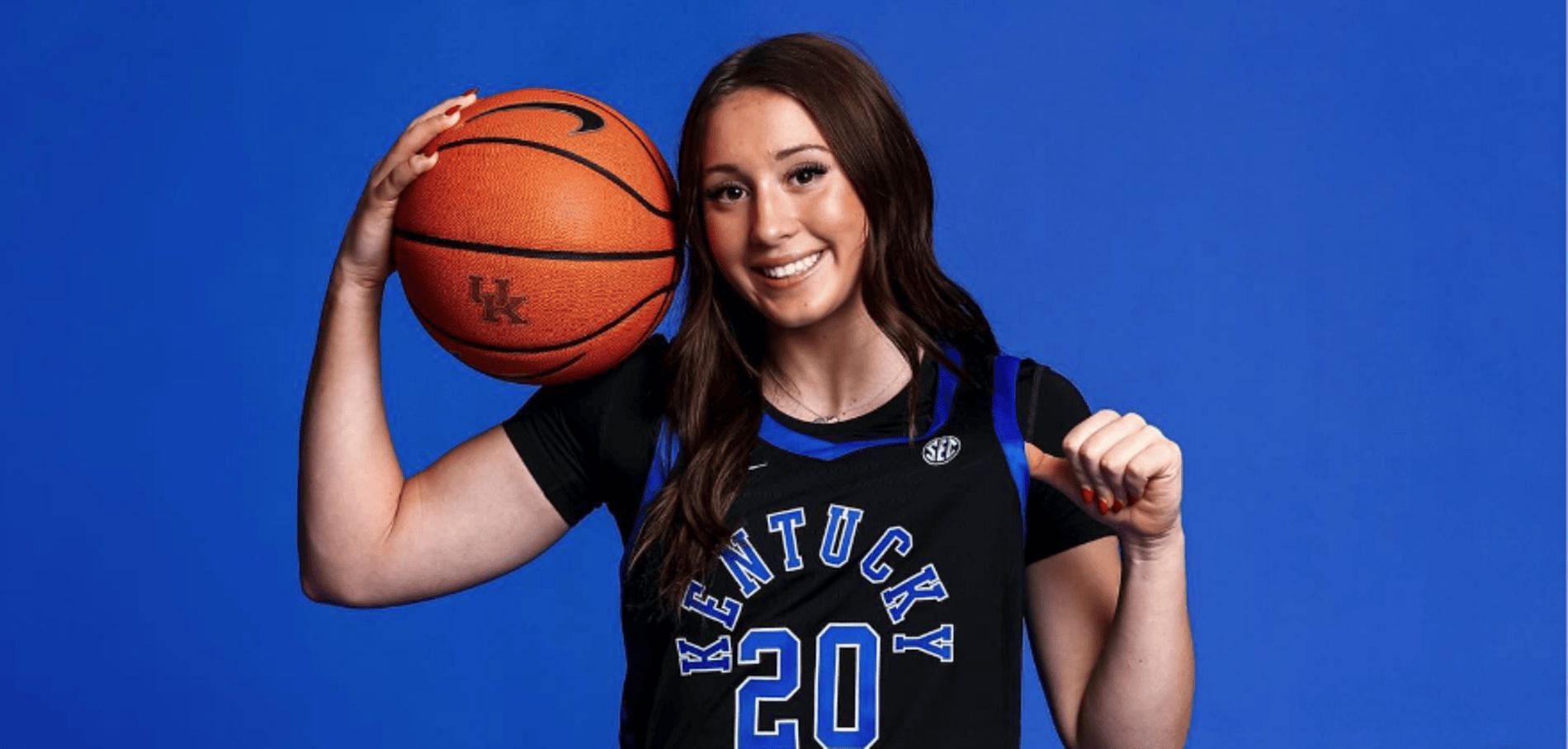 Maddyn Lynn Greenway wearing a Kentucky jersey (Source: Instagram/maddynlynngreenway)