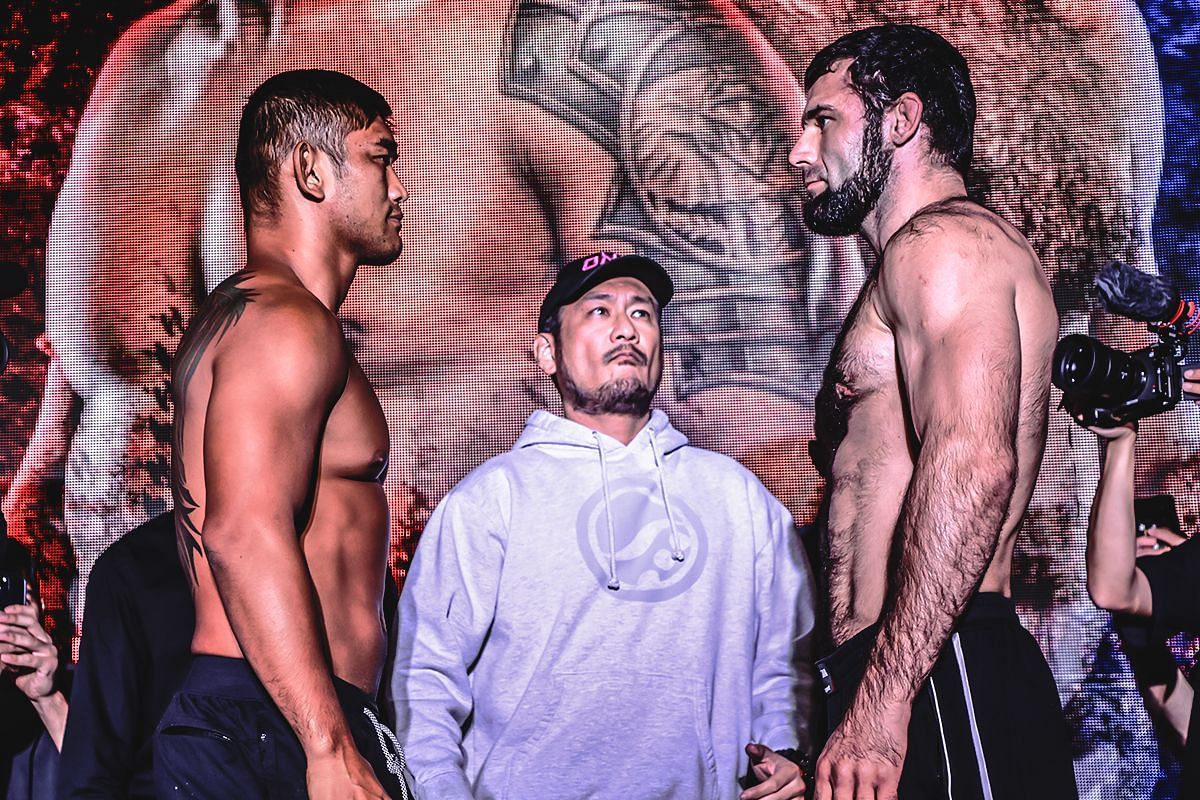 Aung La N Sang face off with Shamil Erdogan | Image credit: ONE Championship