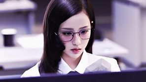 "Glad she left ygent as a soloist"– BLACKPINK's Jisoo's fans slam YG Entertainment for "gatekeeping" her potential following ‘AMORTAGE’ release