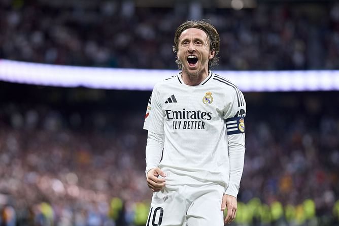Real Madrid 2-0 Girona: Player Ratings as Modric's stunner and Vini's late goal enough for simple Los Blancos win | LaLiga 2024-25