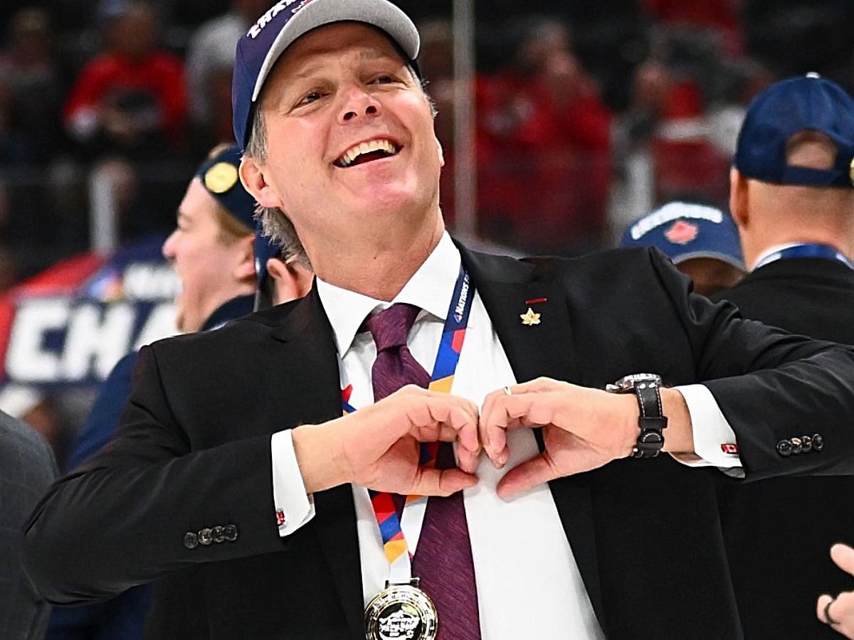 Jon Cooper celebrating 4 Nations victory: X@NHL