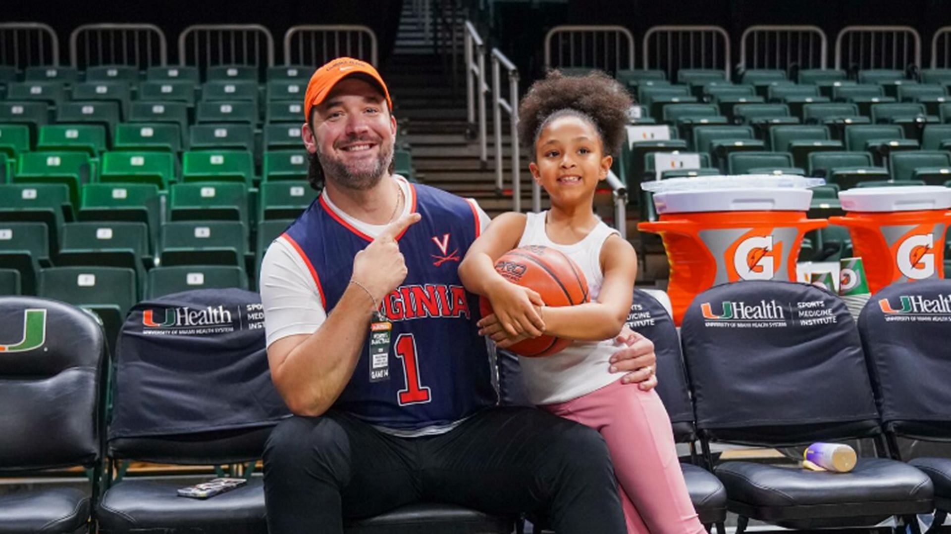 An image of Alexis Ohanian and his daughter