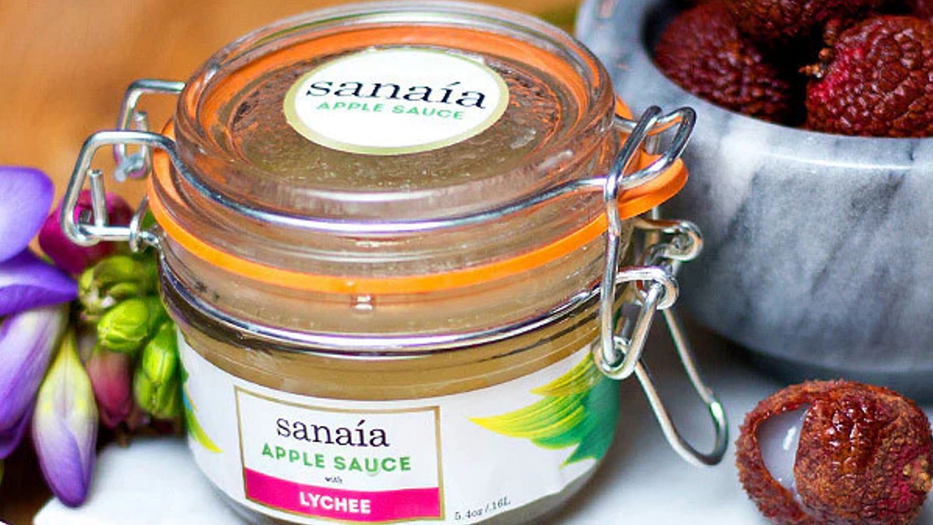 Lychee Applesauce (Image via sanaia.myshopify.com)