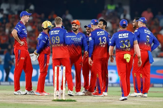"The RCB fans are worried" - Aakash Chopra on the franchise's dependence on England players potentially hurting them in IPL 2025