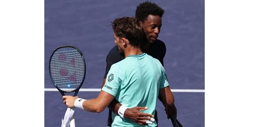 Casper Ruud and Gael Monfils embrace - Source: Getty