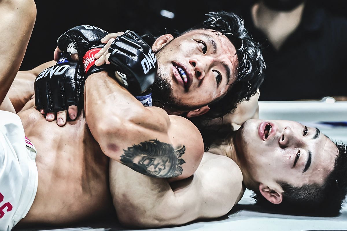 Keito Yamakita fighting Lito Adiwang | Image credit: ONE Championship