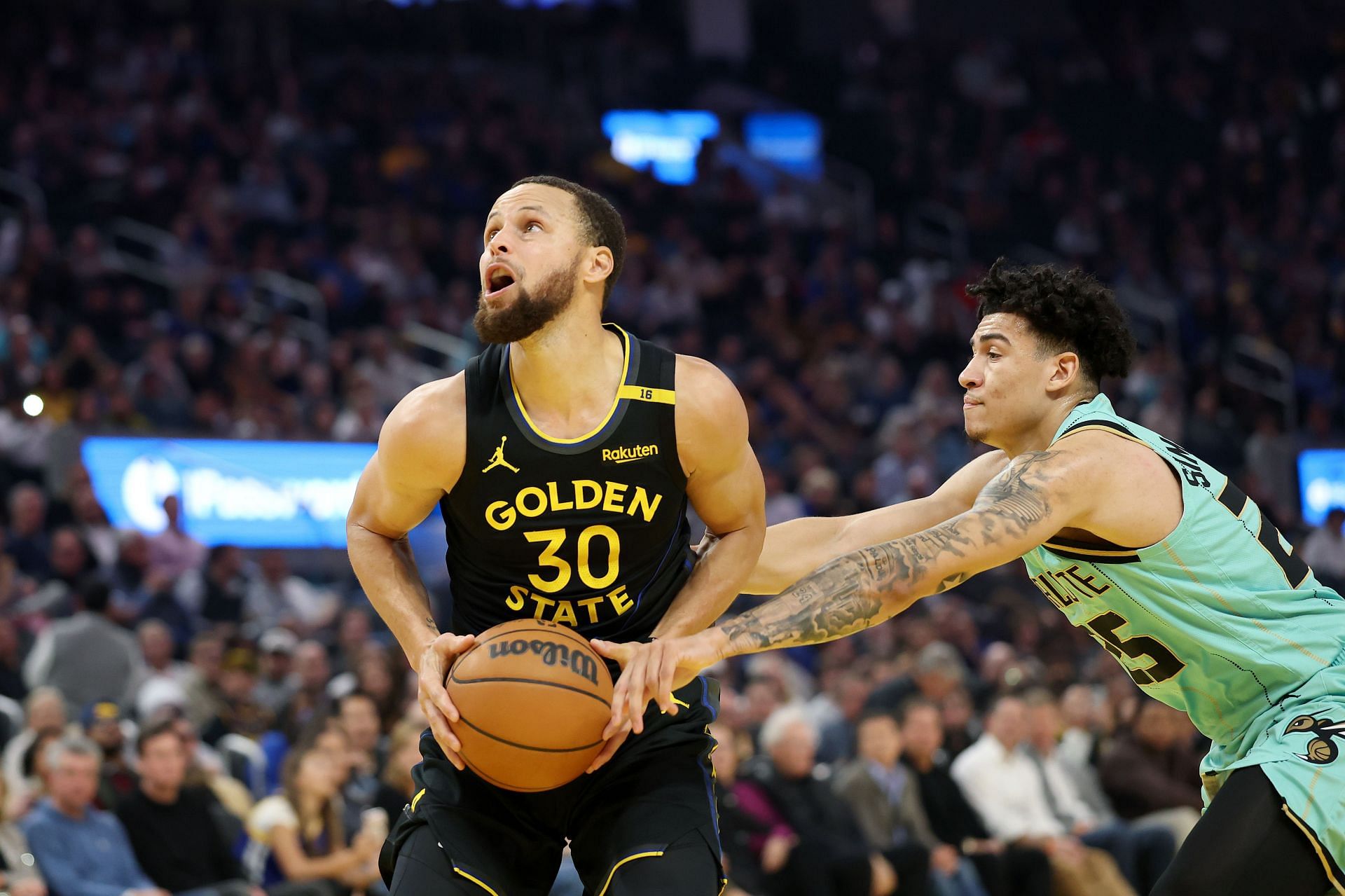 Steph Curry Stats Tonight: How did Warriors superstar fare in game vs Hornets? (Feb. 25) -- Photo by GETTY