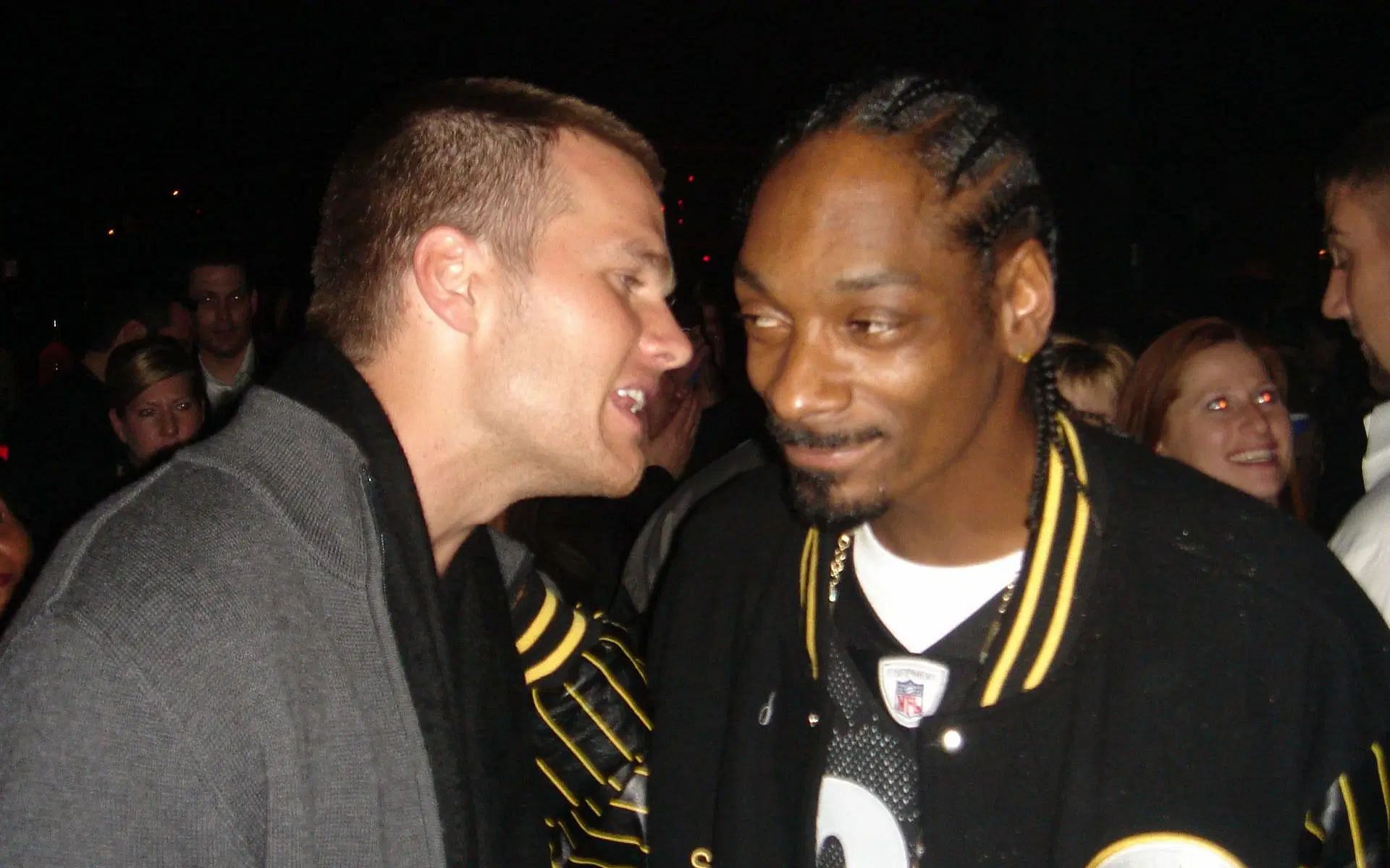 Snoop Dog(right) and Tom Brady(left) collabarate on delivering a thoughtful message [Image courtesy: Getty]