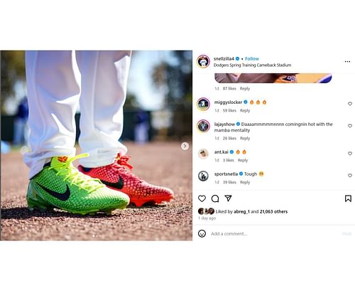 Miguel Rojas gets hyped by Blake Snell's Nike cleats (credit: snellzilla/Instagram)