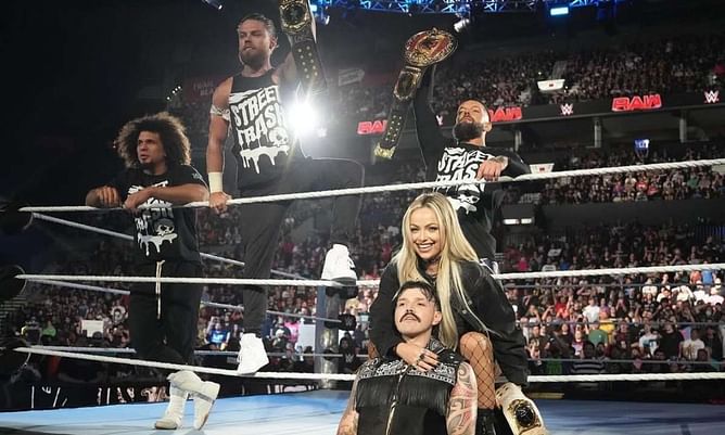 2-time WWE World Heavyweight Champion to turn heel after 24 years and join Judgment Day? Exploring the potential