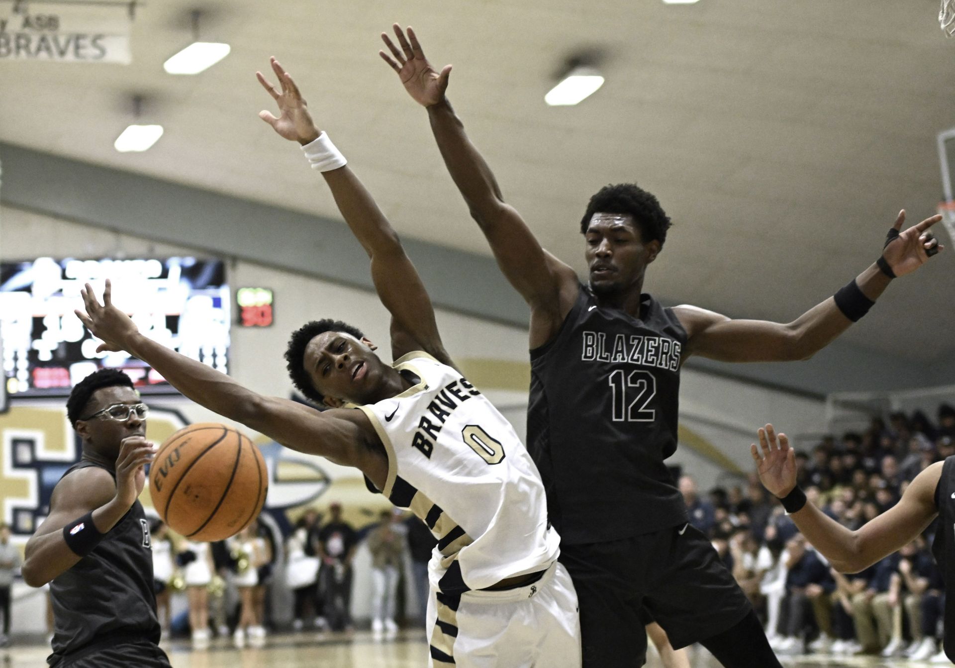 Gavin Hightower shares his reaction to Sierra Canyon teammate Bryce James’ hooping highlights