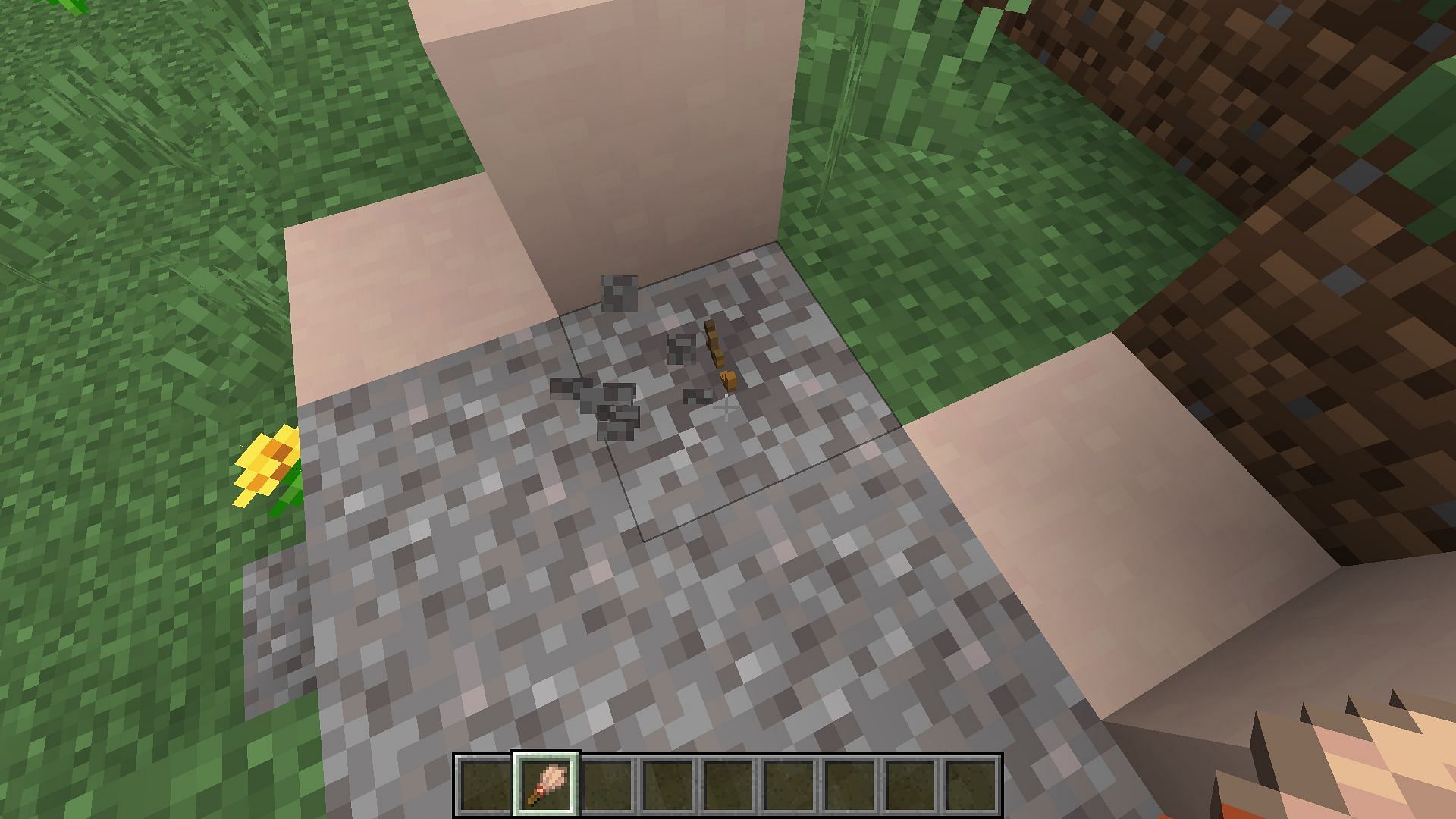 Suspicious gravel and sand do not offer the best loot (Image via Sportskeeda Gaming/Mojang)