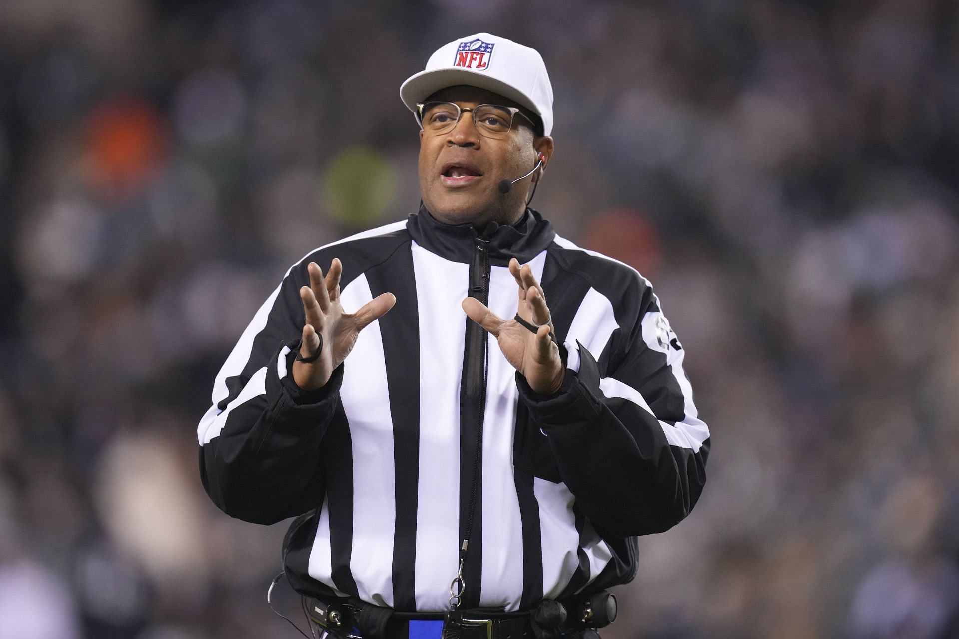 NFL Super Bowl referee salary: How much do officials make during the big game?